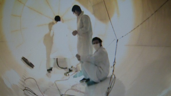 工人正在焊接操作 